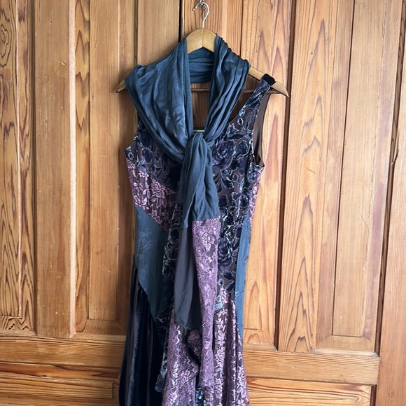 Velvet and lace bohemian Spencer Alexis Dress - Picture 6 of 12